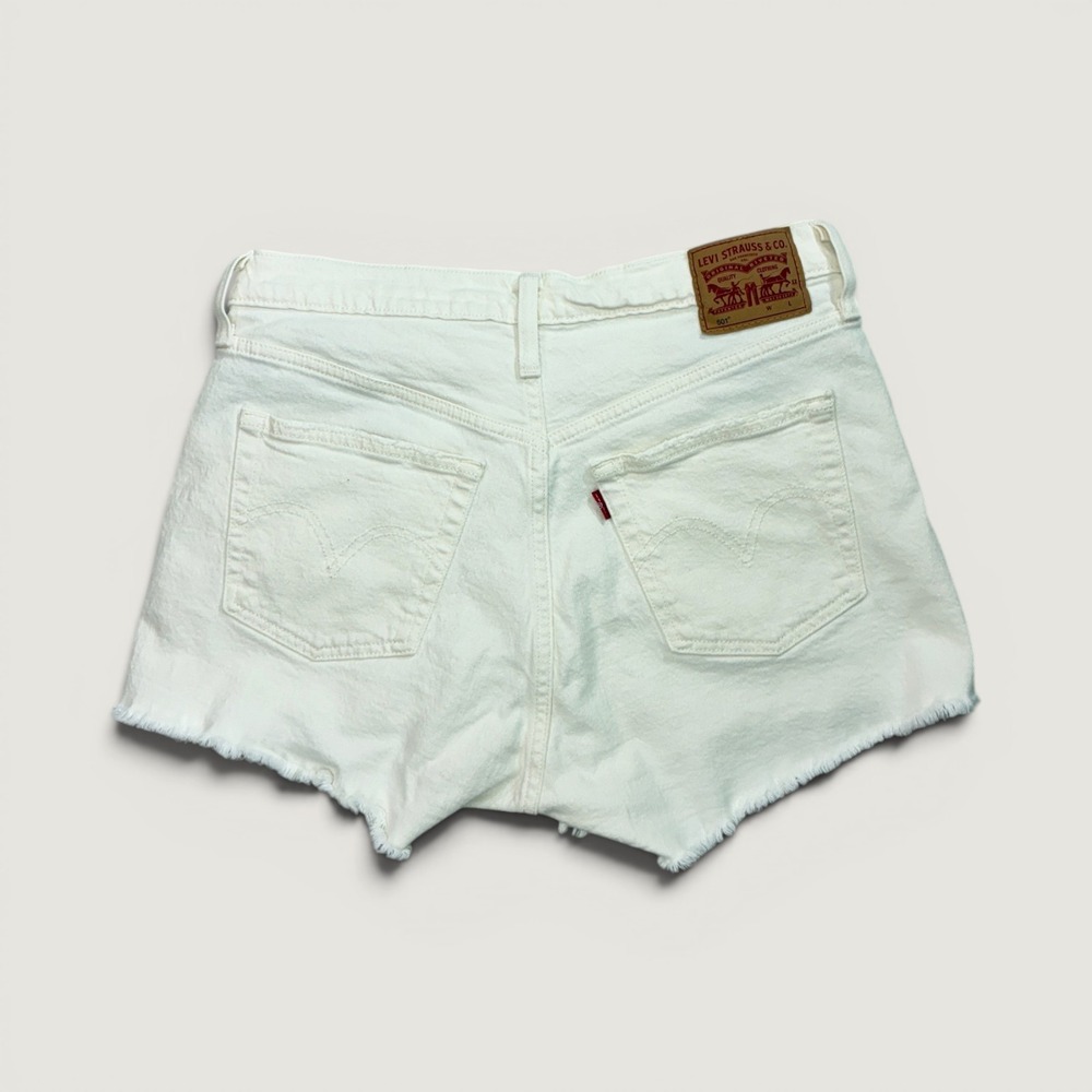 Levi's 501 Original Shorts Women 29 White High Rise Raw Hem Button Fly